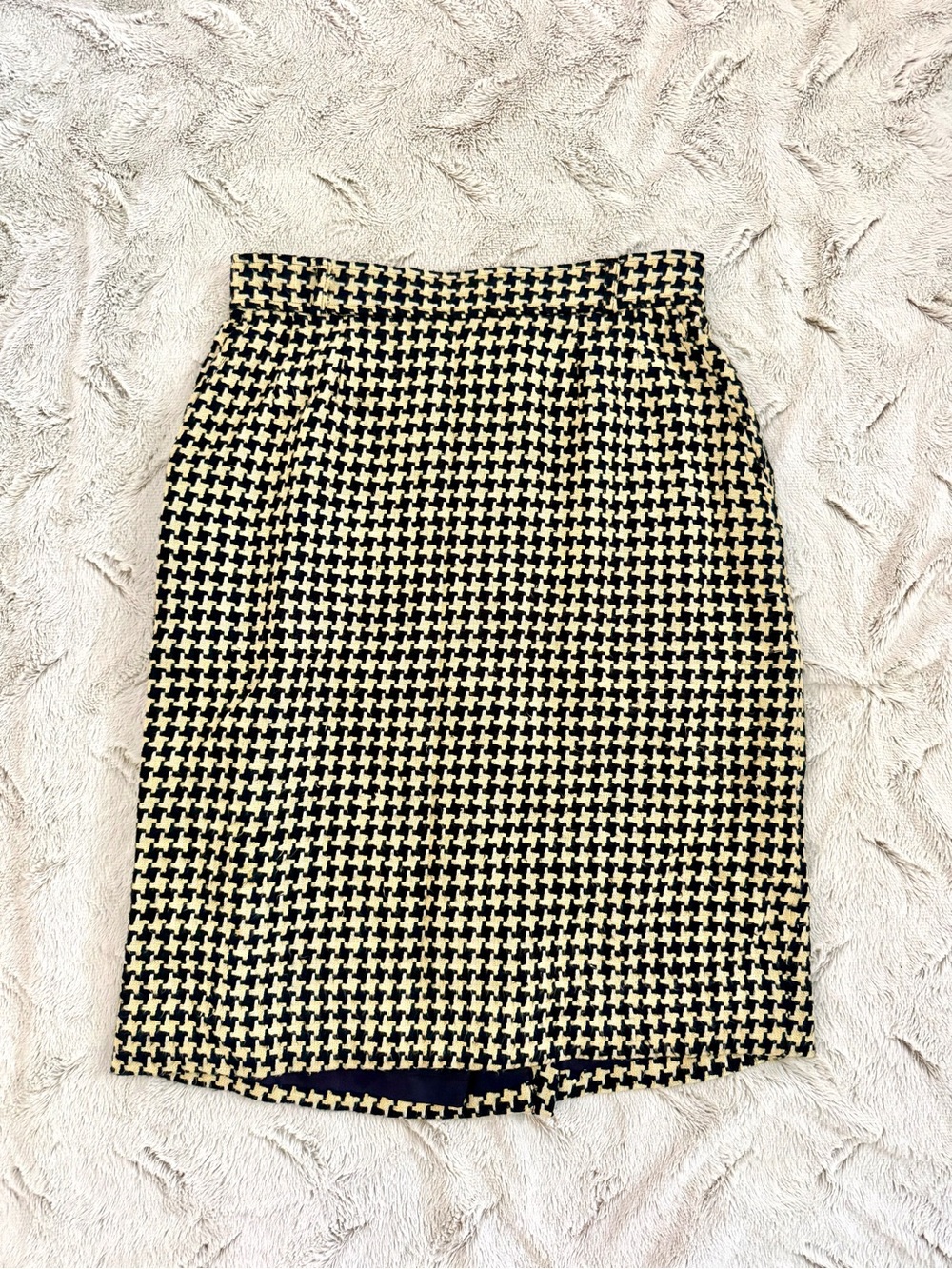 Vintage Evan Picone Houndstooth Skirt Size 8/10 vtg14 Wool Academic Pencil ILGWU